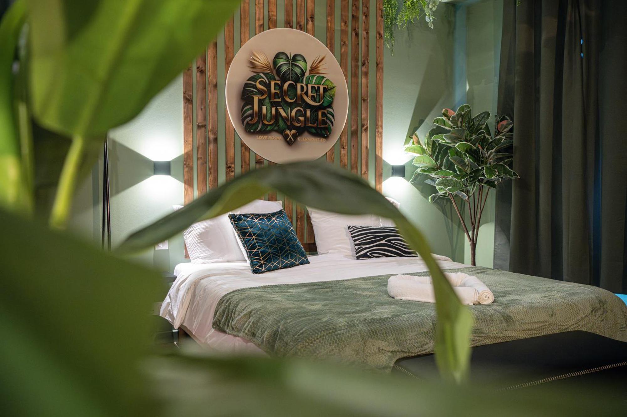 Secret Jungle - Love Room By Prim0 C0Nciergerie Royat Exterior foto